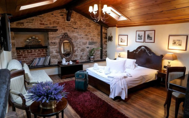 Deluxe Boutique Hotel Palea Poli