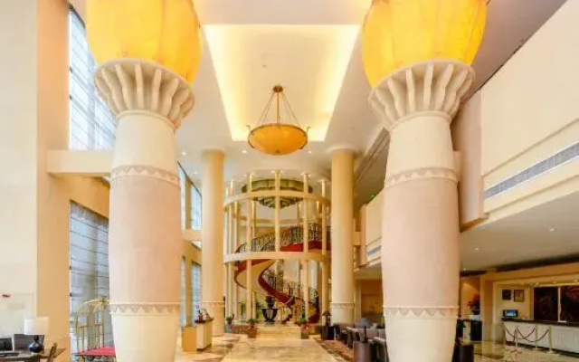 Rose Plaza Hotel
