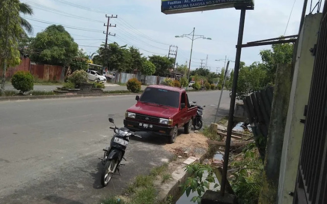 EXPRESS O 91281 Guest House Indah Jaya