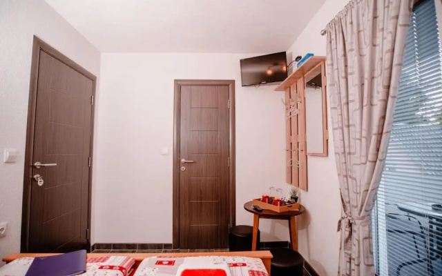 House Karakas