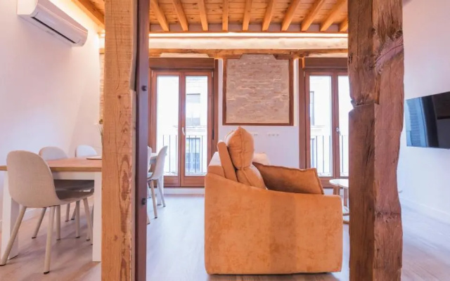 Casas de Trastámara by Toledo AP