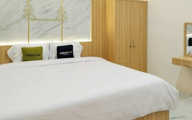 Urbanview Hotel Tritia Lampung