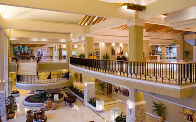 Hillview Golf Hotel