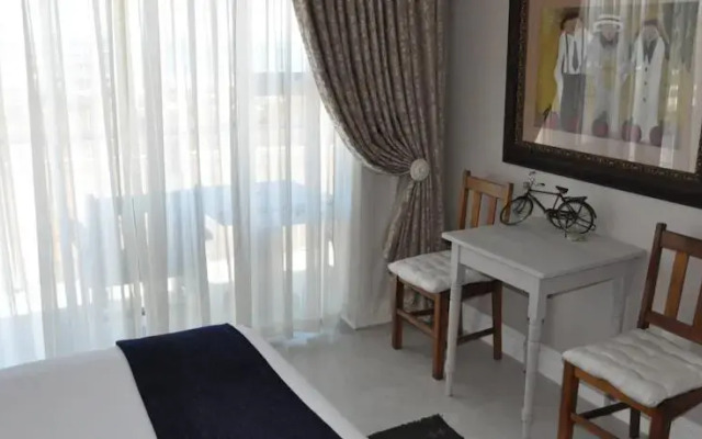@TheBay Guest Villa