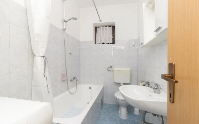 Amazing Apartment in Zadar With 2 Bedrooms and Wifi
