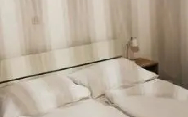 Zadar Street Apartments and Room