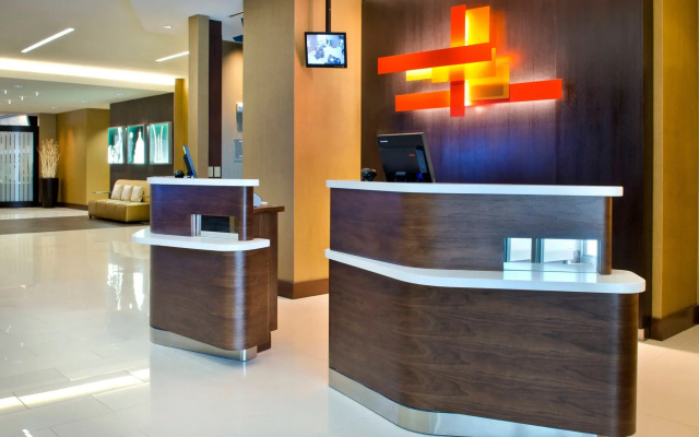 Courtyard by Marriott Washington, DC/Foggy Bottom