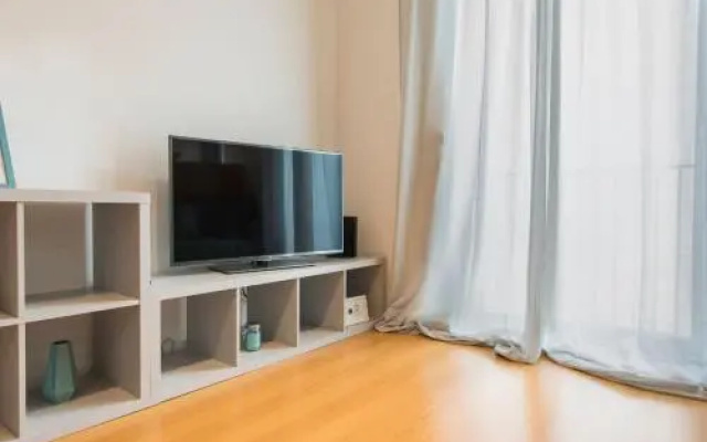 Lovelystay - Family-Friendly Apartment Downtown