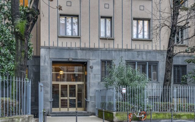 Отель Sweet Inn Duomo вид на фасад