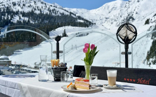 Hotel Almhof