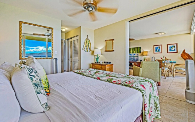 Hololani B703 by Maui Life Realty