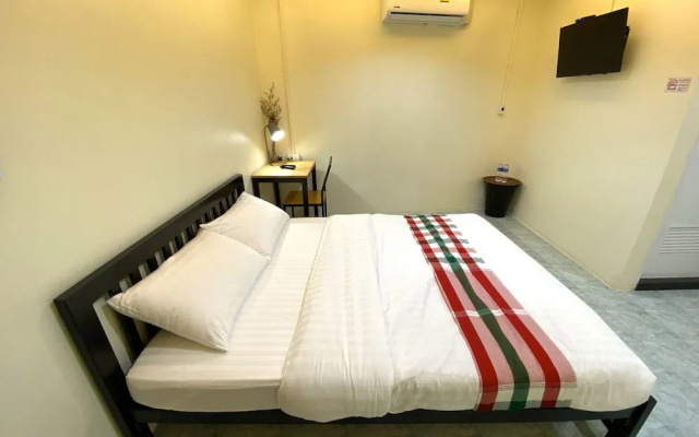 Gate 2Hostel