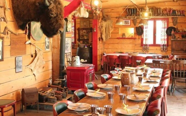 Le Ranch De Calamity Jane Tipis d'hôtes