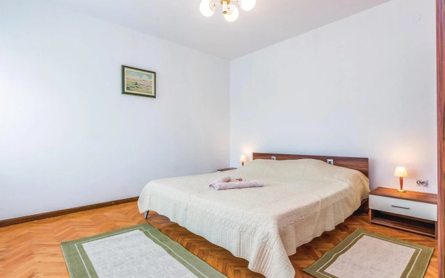 Beautiful Home in Crikvenica With Wifi and 3 Bedrooms