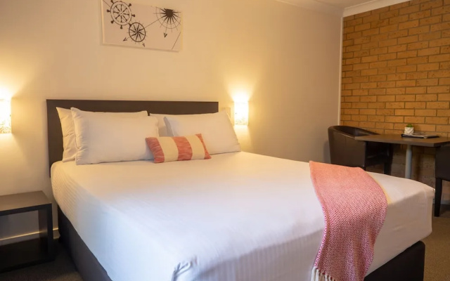Comfort Inn Airport Admiralty