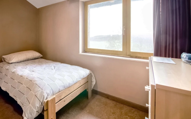 Quiet Valley View Retreat
