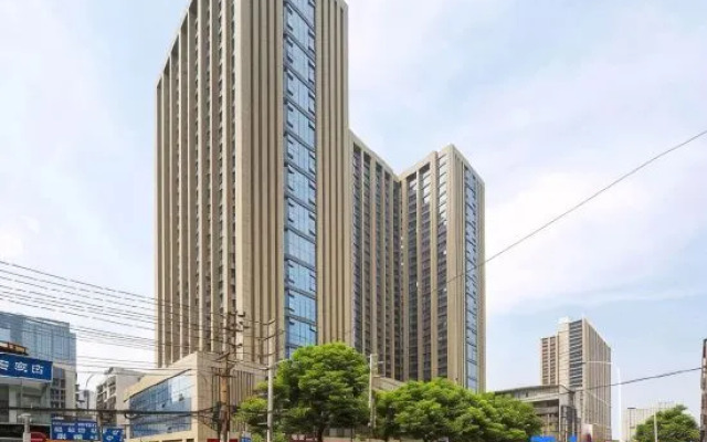 Meiyou Hotel (Changsha IFS International Financial Center Wuyi Square)