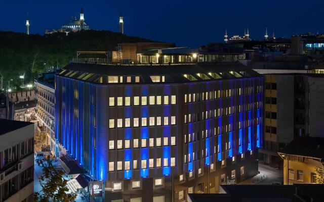 DoubleTree by Hilton Hotel Istanbul - Sirkeci вид на фасад