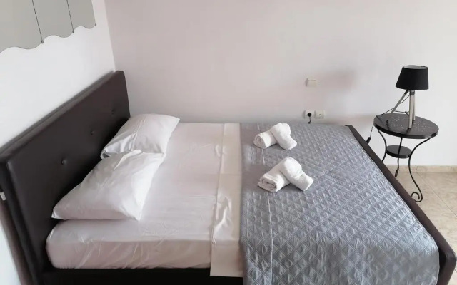 Dimitra Boutique Apartments 1