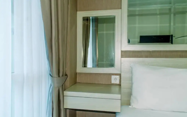 Homey And Warm Studio Room At Tifolia Apartment