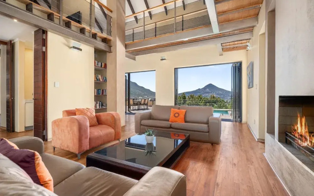Houtbay Hilltop Villa
