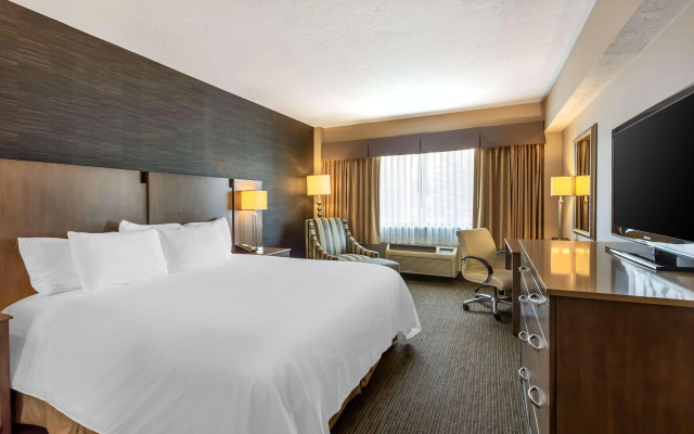 Best Western Plus CottonTree Inn