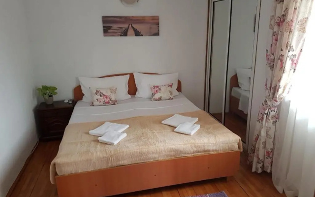 Pensiunea Casa Johnelly