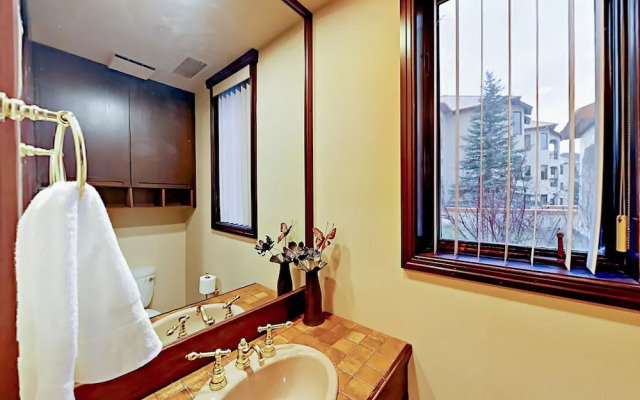 2800 Eaglerididge Dr Condo Unit A-3