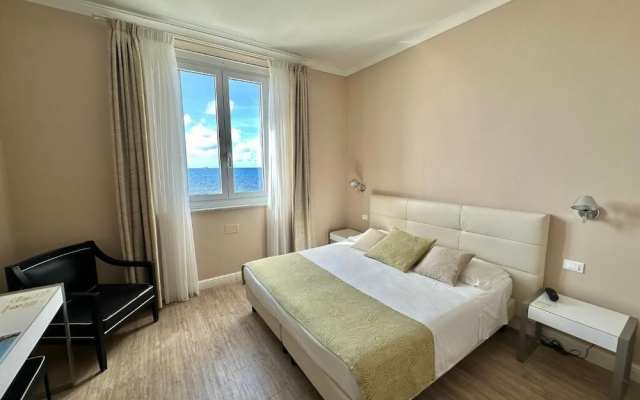 Hotel Universal