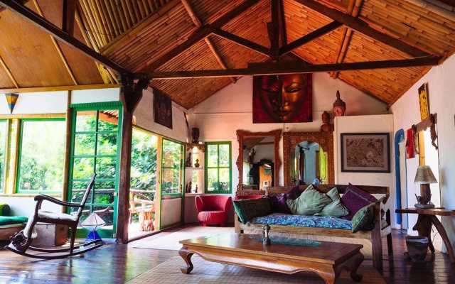 Santa Mandala Villa