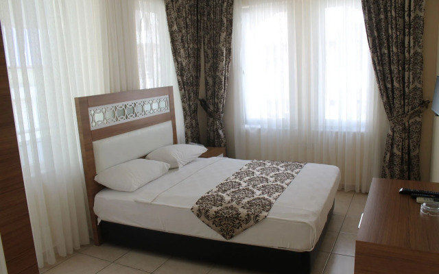 North Point Hotel
