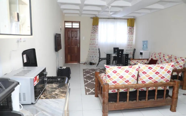 Serena Road Villa