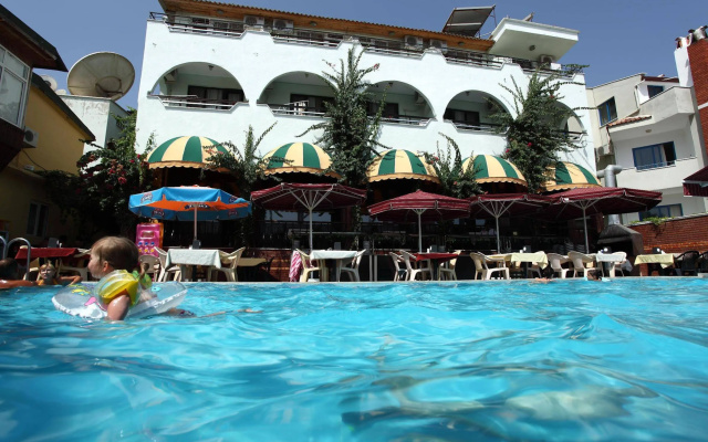 Oz-can Hotel