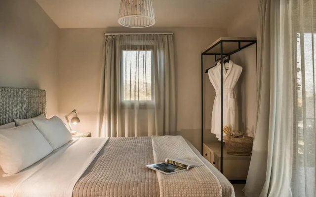 Ammos Suite-Grand Blue Beach Residence