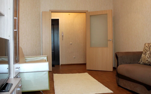 Sakvoyage Lenin Avenue 45