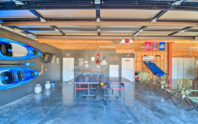 Lake Granbury Views + Game Room! Modern Escape