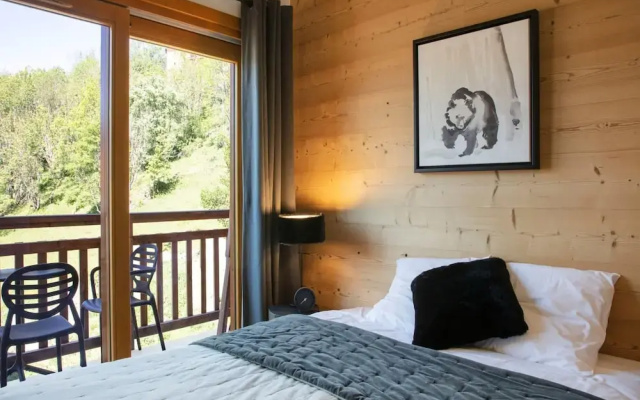 Chalet in Vaujany With Panoramic Mountain Views
