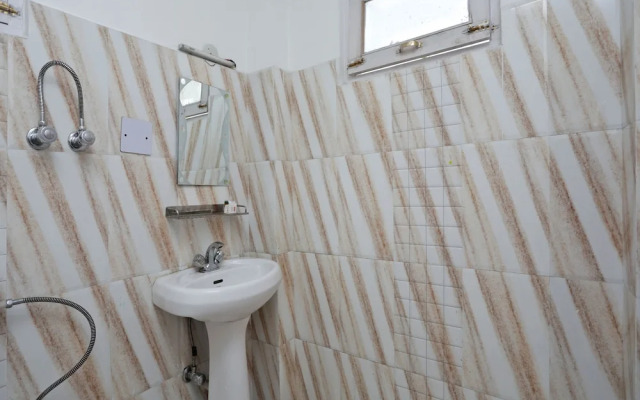 OYO 14187 Home River View Studio Shanag Road