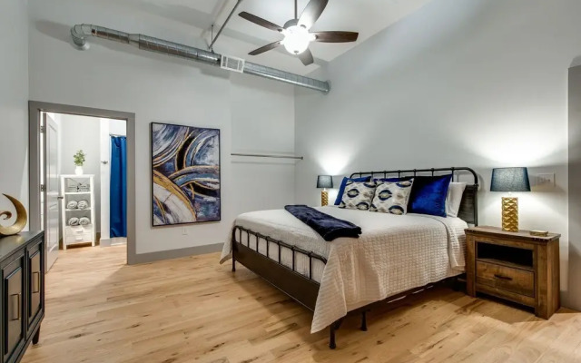 The Majestic Lofts