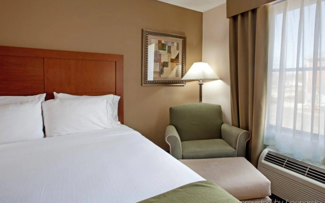 Holiday Inn Express Chapel Hill by IHG
