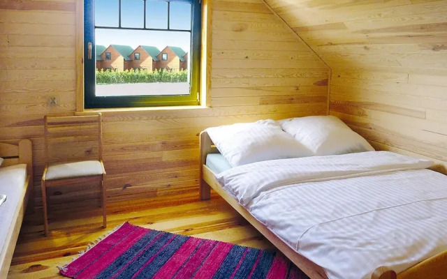 Holiday Homes With Terraces, Close to the Beach