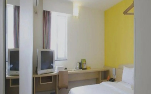 7 Days Inn Kaifeng Xici Square Baogongsi Branch