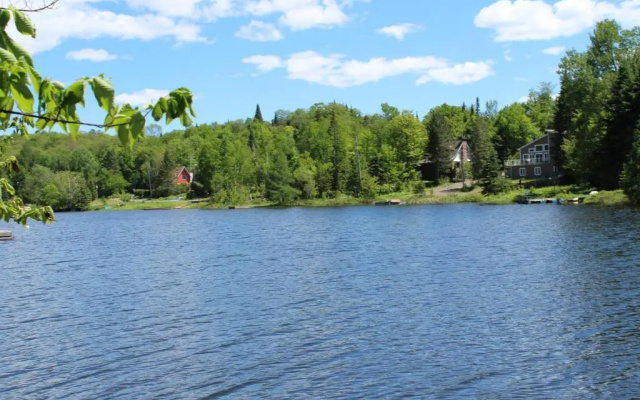 Chalet La Peninsule Au Bord Du Lac