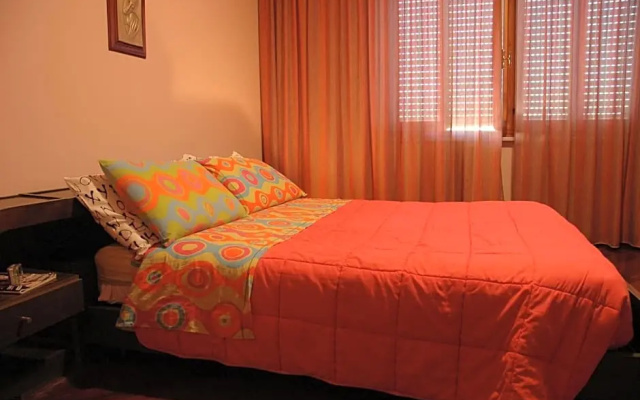 Liana Guest House