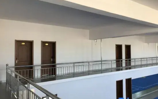 Yide Express Hotel
