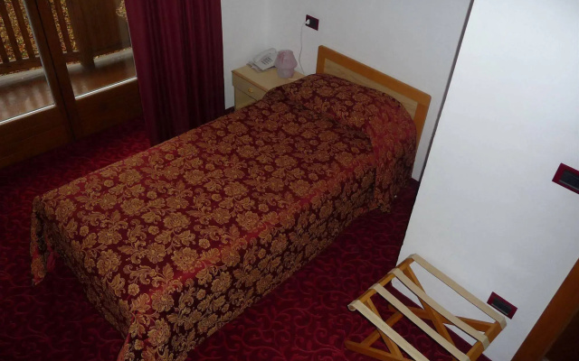 Hotel Almazzago