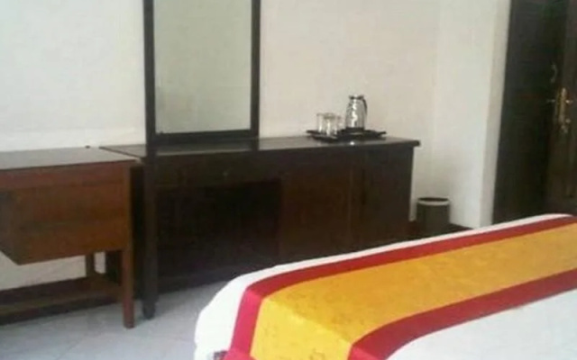 Nitour Inn