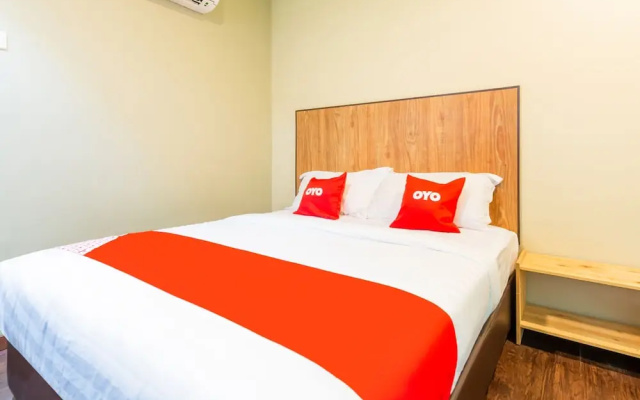 OYO 89628 Cool Hotel