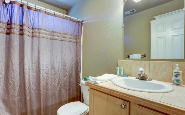 Westside Walkable-AC-3BR/2.5BA