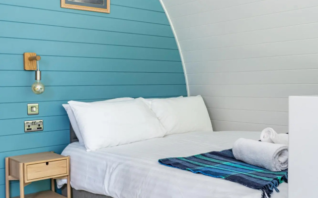 Glamping Pod One - Holly Tree Barns
